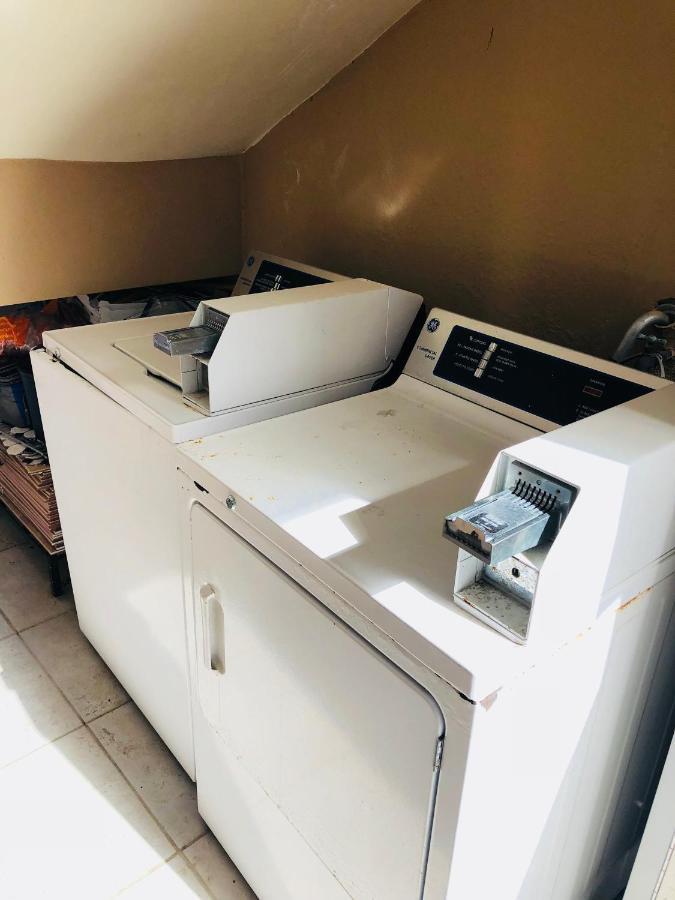 Homey Escape With Patio Access And Free Laundry بونسي المظهر الخارجي الصورة